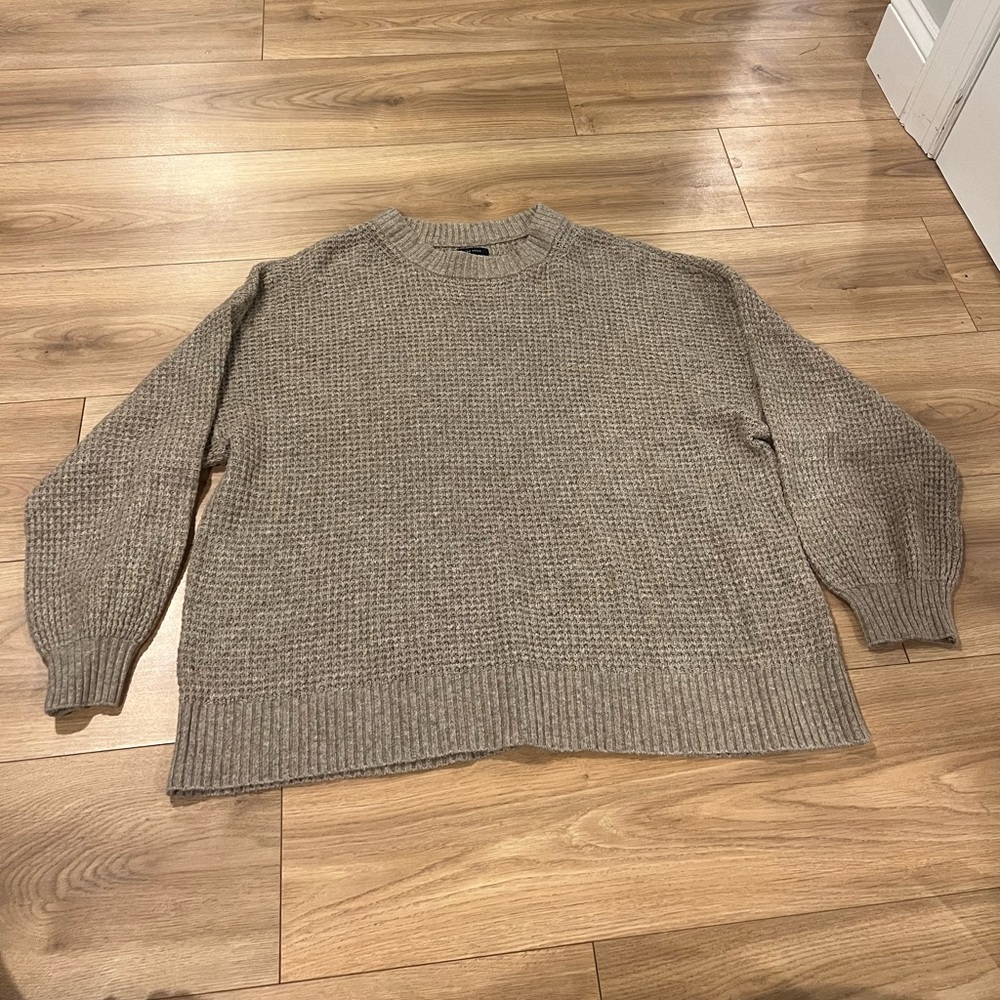 American Eagle Outfitters Women’s Crewneck Sweater - Taupe Beige